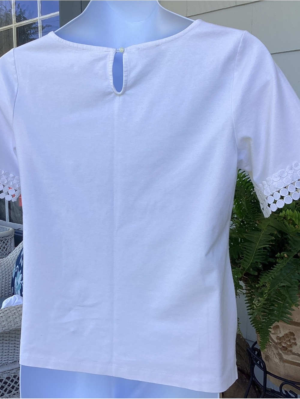 Talbots White Short-Sleeve Top with Crochet-Trim Sleeves LNWOT - Picture 9 of 11
